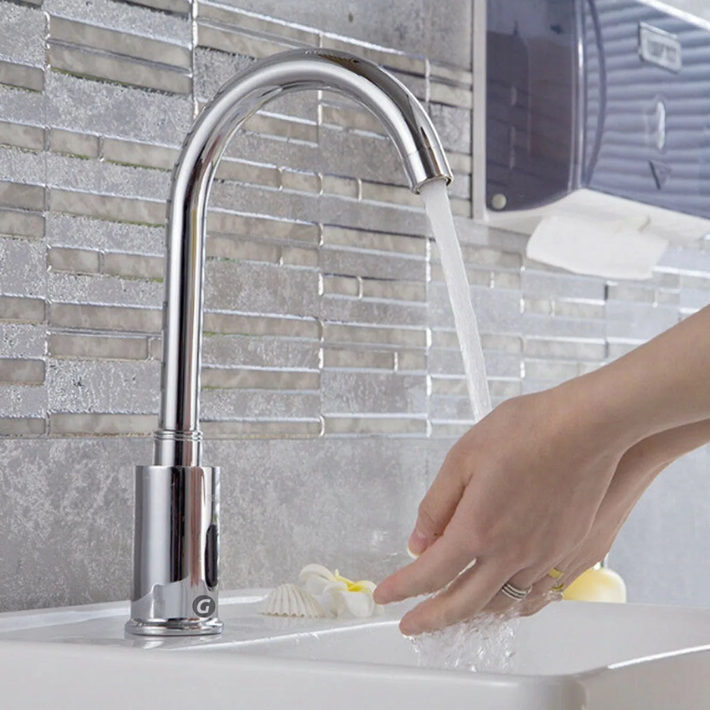 Grifo Automático Cuello de Cisne para Lavamanos / Lavaplatos Cuello Corto